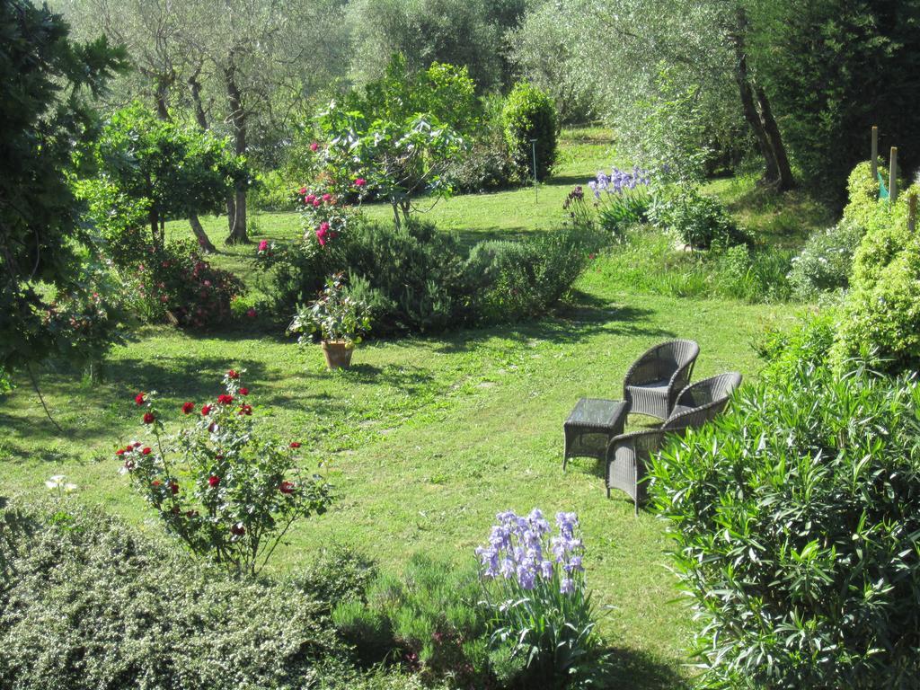 A Casa Di Lizzy B&B Monte Lopio Экстерьер фото